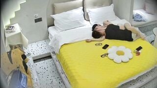 Quay lén, SGBB ở khách sạn, Lút cán bú Liếm Cu Check hàng djt tê lồn Múp Rên rỉ nứng