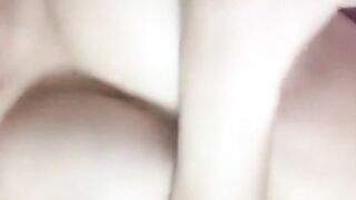 Có bộ ngực này thì bú cả ngày không chán