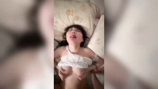 chừa cái tội ngồi học ko mặc quần lót bị a gia sư sang đụ cho rách bướm