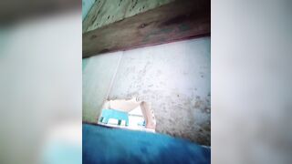 QUAY LÉN BÀ MẸ KẾ TẮM, TÍ THÌ BỊ PHÁT HIỆN
