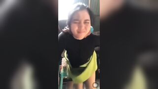 Địt đứa em kế xinh mới lớn khi không ai ở nhà con quay lại làm kỉ niệm