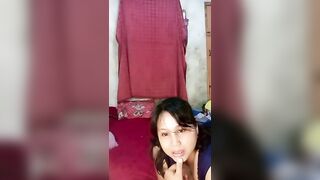 Trai trẻ lái 2 chị mb vú to lồn múp quay lại làm kỉ niệm đăng lên mạng