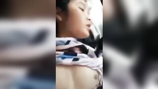 Loạn luân anh trai địt toét lồn con em họ mới lớn nhậu say quên khóa cửa