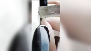 DẪN EM RA SAU NHÀ ĐỊT NHAU CHO NÓ MÁT
