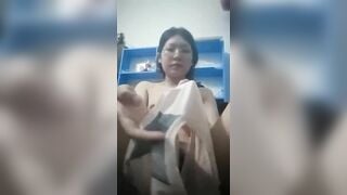lớp 11 bím non choẹt thủ râm body này địt thì sướng thôi rồi - phần 11