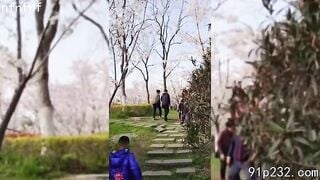 Trốn vợ cùng e hàng xóm ra công viên đi dạo rồi dắt nhau vào nhà nghỉ đụ nhau