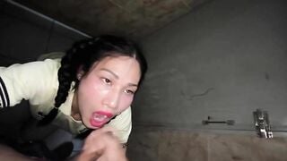 Full seri e ladyboy mặt dâm thèm cu chuyên trốn trg nvs xin bú cu trai lạ đi đái #4