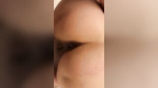 Ở nhà với em vợ dâm đảng vậy sao chịu nổi