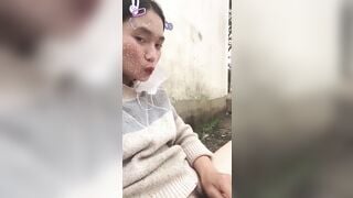 Em là con chó cái dâm đãng, lúc nào cũng thèm cặc hết ấy