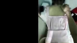 Bé loli sống thử cùng người yêu rảnh rỗi là lôi ra đụ nhau